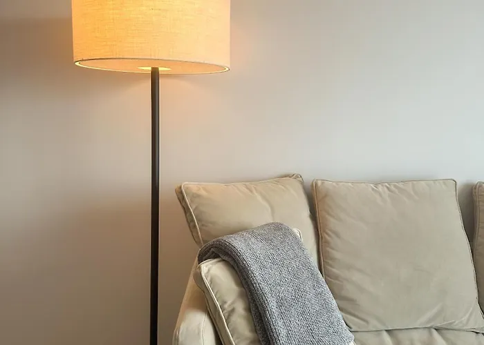 Cozy Top-floor In Lägenhet *